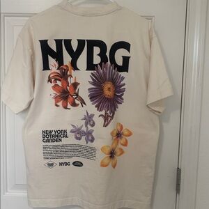 Men’s Cotton On Graphic T-shirt Size Large